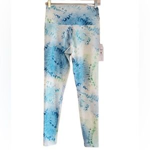 NWT SET OF 2!  SCORPIO SOL High Waisted Leggings. Blue/White and Black/Gray. S.